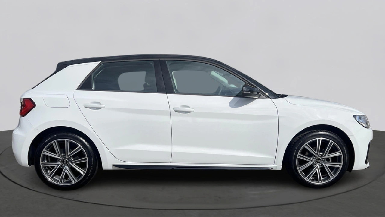 Audi A1 Sportback 25 TFSI 95Pk Advanced Edition / Parkeersensoren Achter