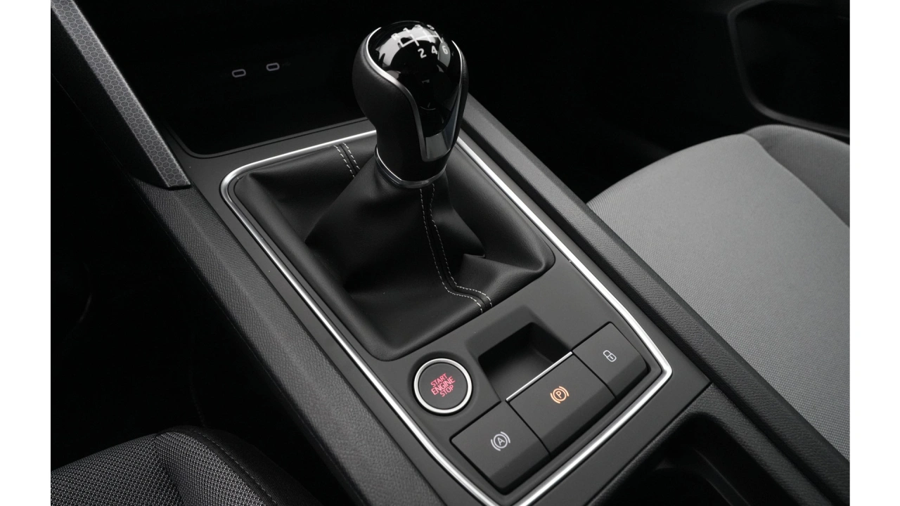 SEAT Leon Style prijs INCLUSIEF INRUILPREMIE 3.000