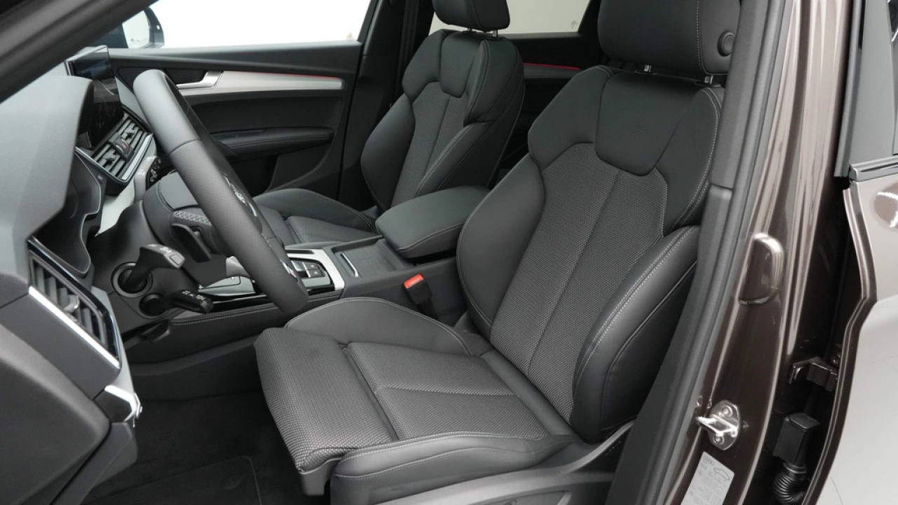 Audi Q5 50 TFSI e S edition Competition