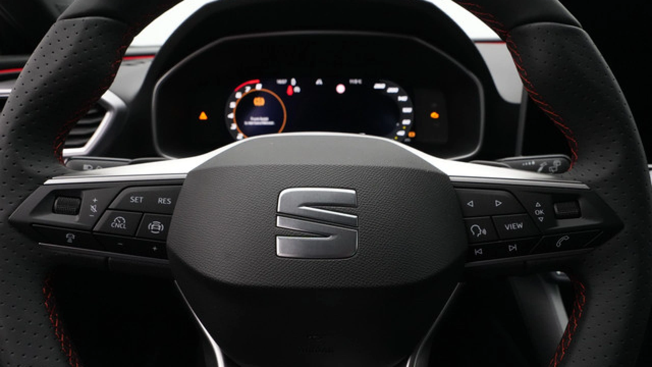 SEAT Leon Sportstourer FR Business - eHybrid