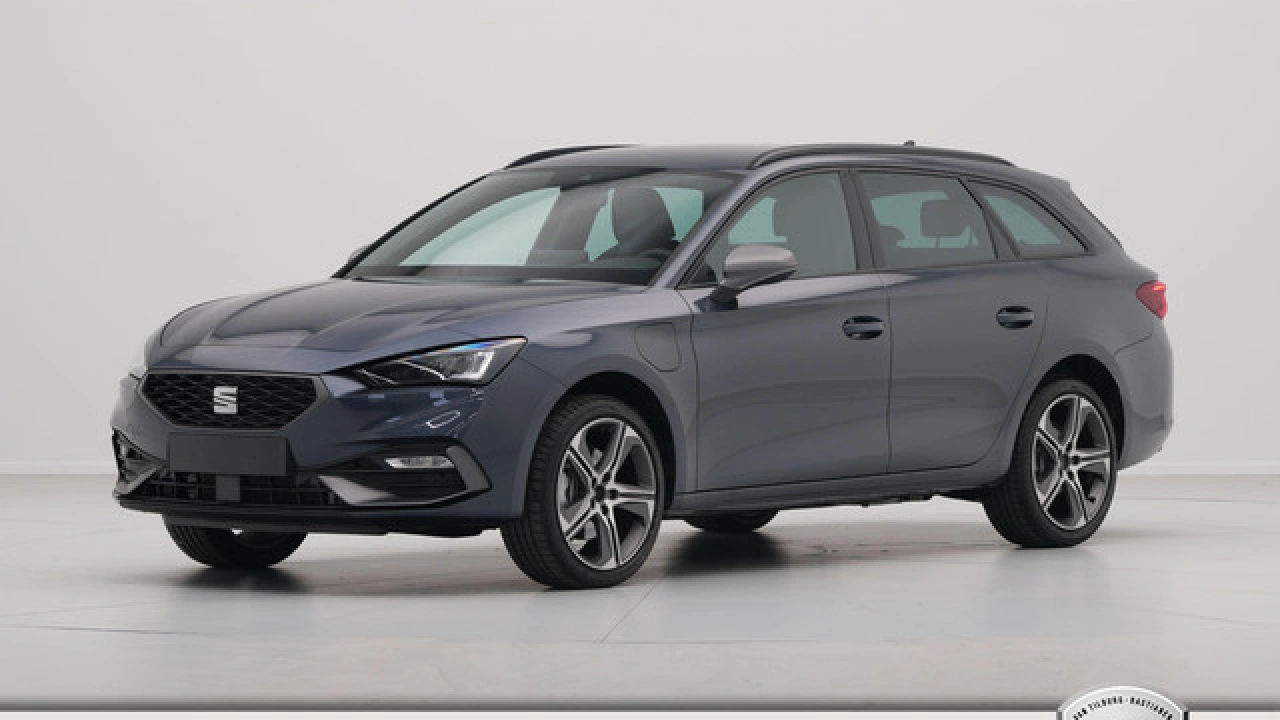 SEAT Leon Sportstourer FR Business - eHybrid