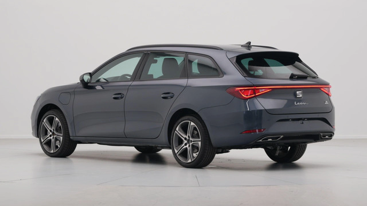 SEAT Leon Sportstourer FR Business - eHybrid