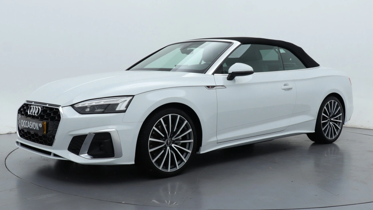 Audi A5 Cabriolet 40 TFSI S edition | 204PK | Parkeerhulp + | 19