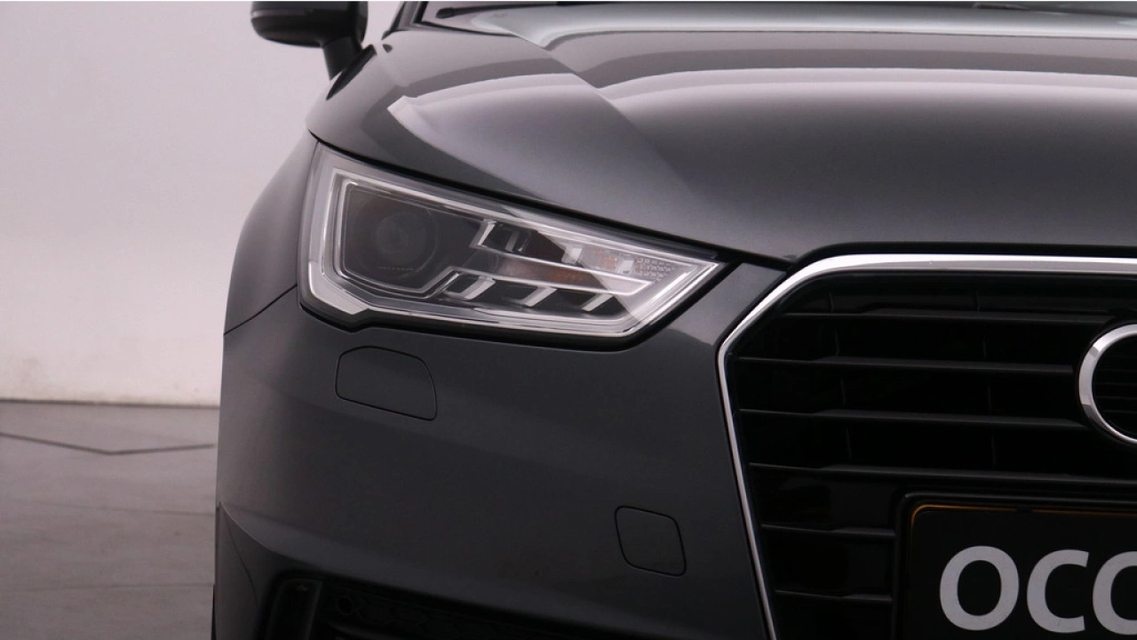 Audi A1 Sportback 1.0 TFSI Sport S line Edition | PDC | Climate control | Xenon |