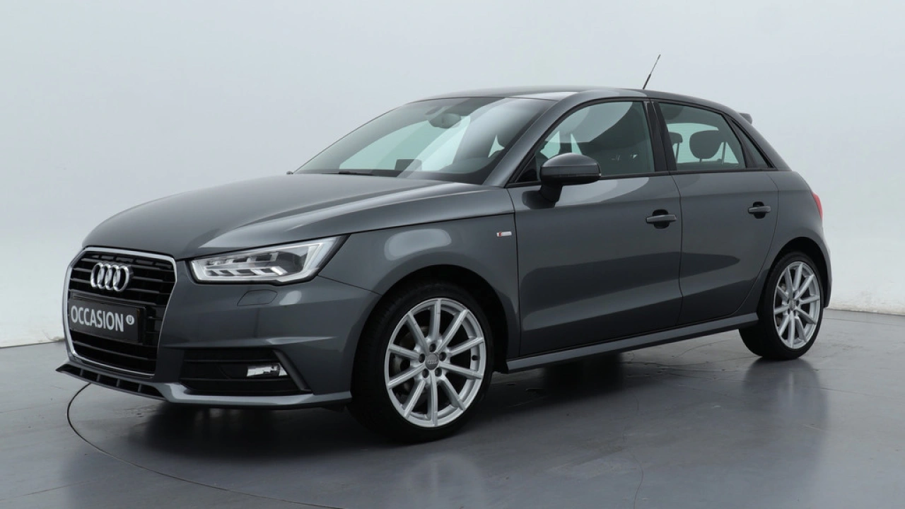 Audi A1 Sportback 1.0 TFSI Sport S line Edition | PDC | Climate control | Xenon |