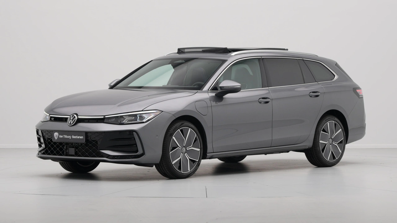Volkswagen Passat Variant R-Line Edition - eHybrid