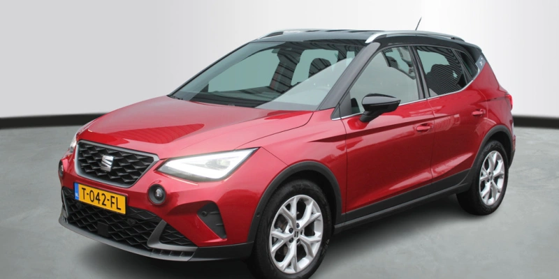 SEAT Arona 1.0 TSI 95pk FR Business Connect