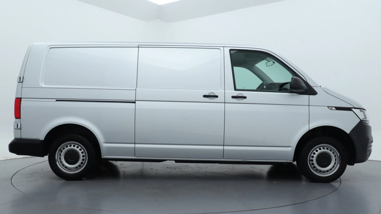 VW Bedrijfswagens Transporter L2H1 2.0 TDI 110pk Economy Business