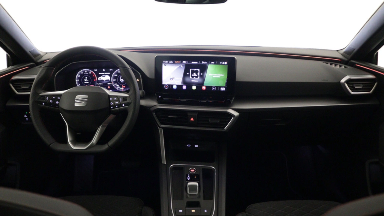 SEAT Leon 1.0 eTSI FR Business Intense