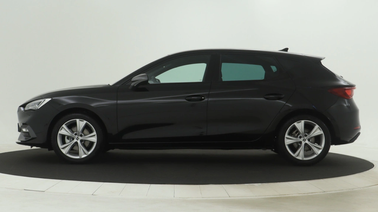 SEAT Leon 1.0 eTSI FR Business Intense