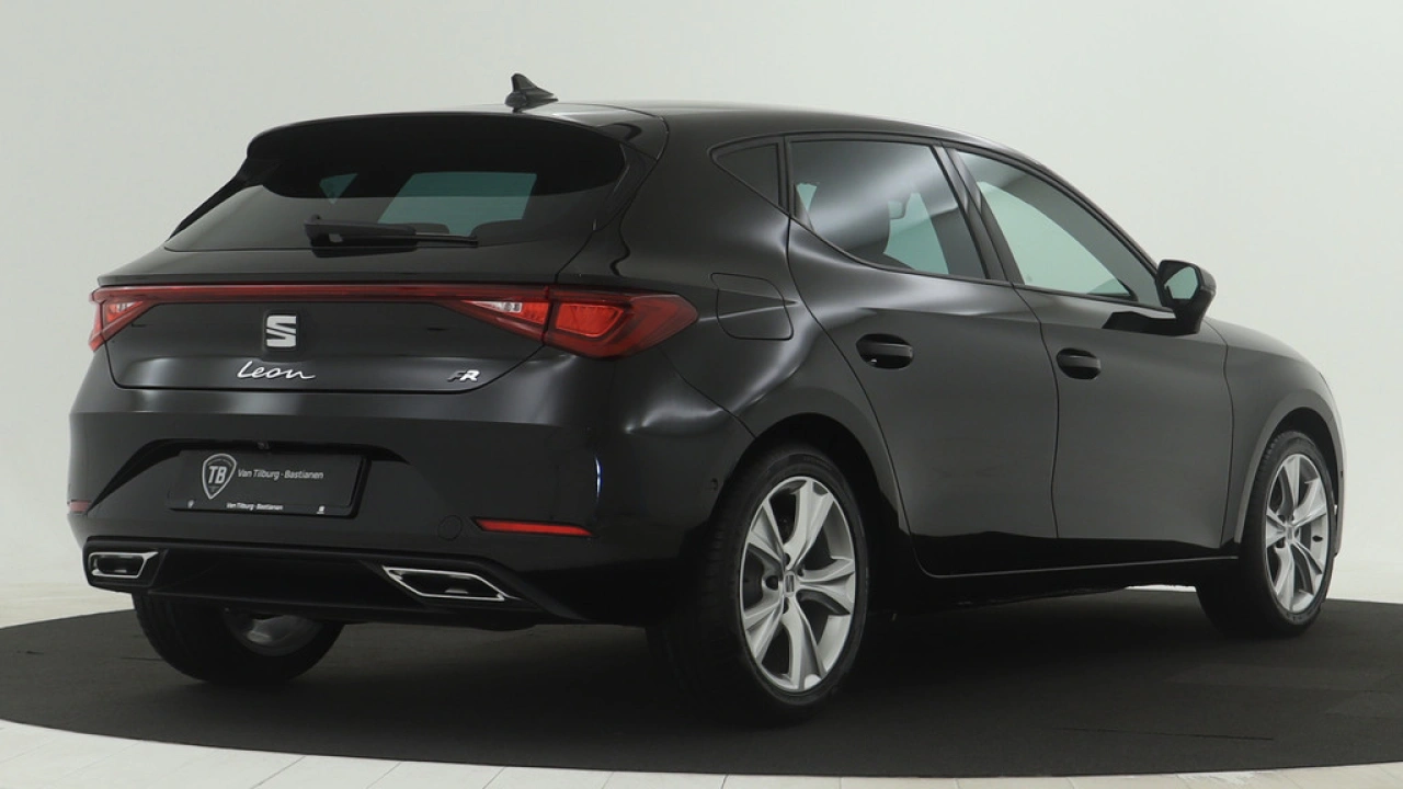 SEAT Leon 1.0 eTSI FR Business Intense