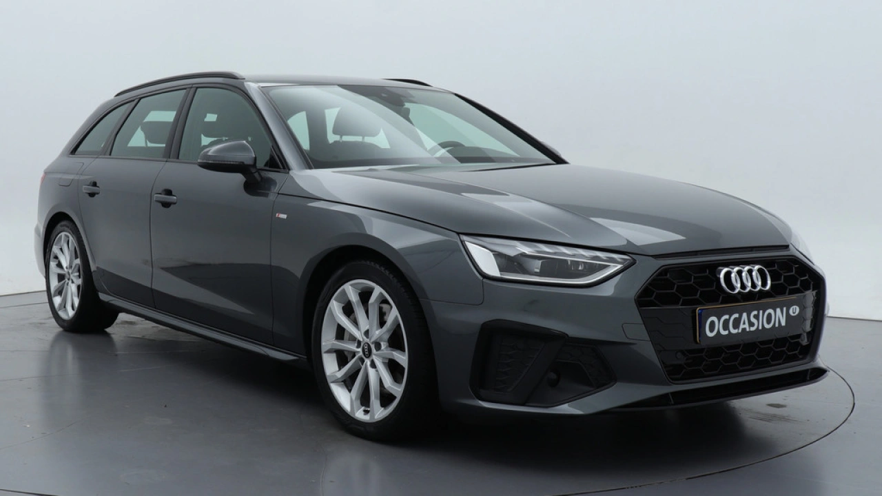 Audi A4 Avant 40 TFSI S edition