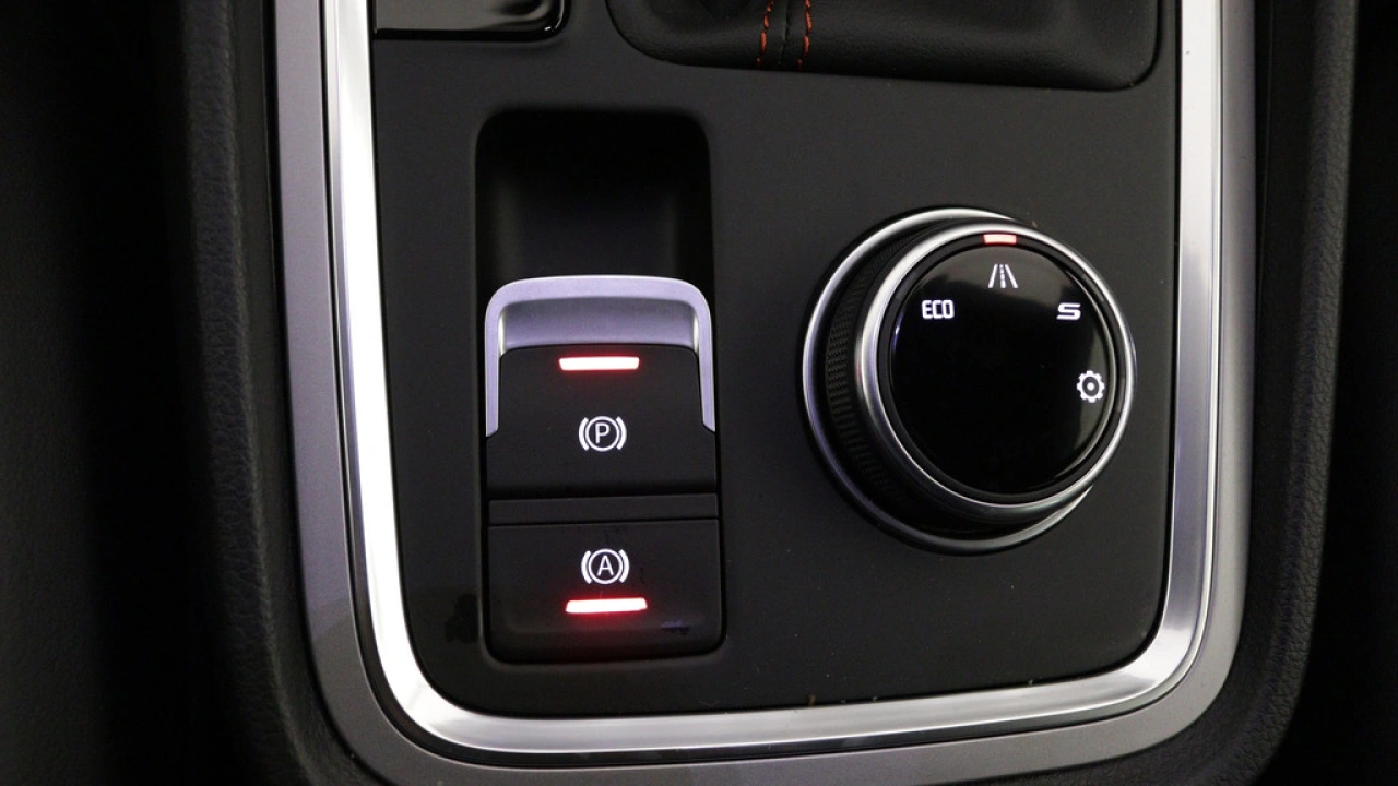SEAT Ateca 1.5 TSI FR Business Intense