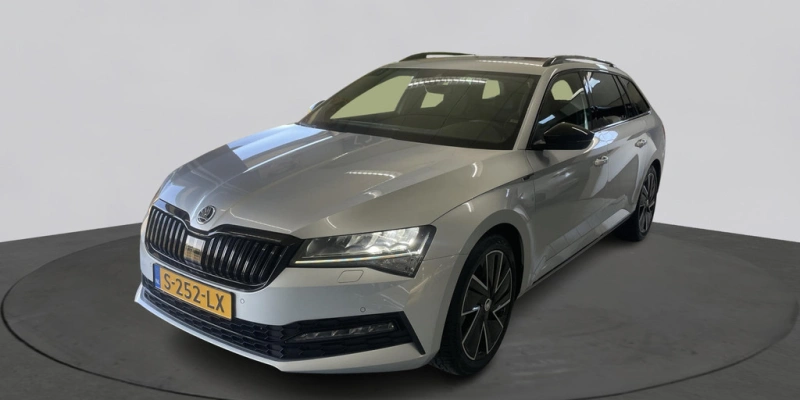 Škoda Superb Combi 1.5 TSI ACT Limited Sportline Business