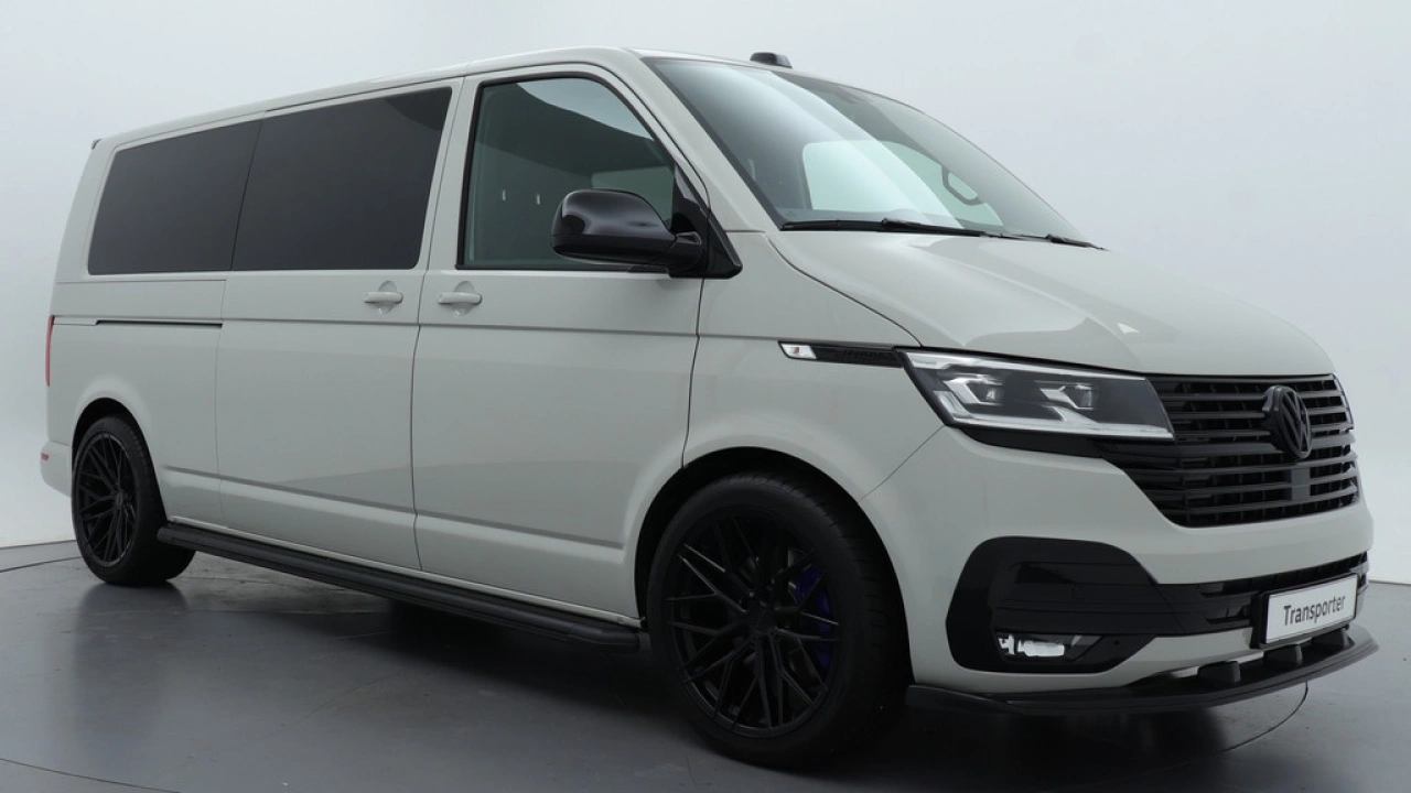 VW Bedrijfswagens Transporter L2H1 Dubbel Cabine 2.0 TDI 204pk DSG Bulli