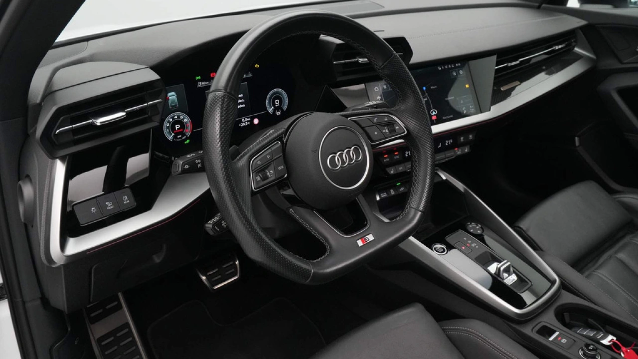 Audi A3 Sportback 45 TFSI e S edition Competition