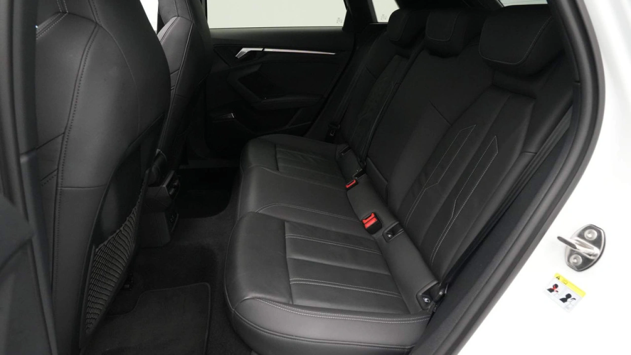 Audi A3 Sportback 45 TFSI e S edition Competition