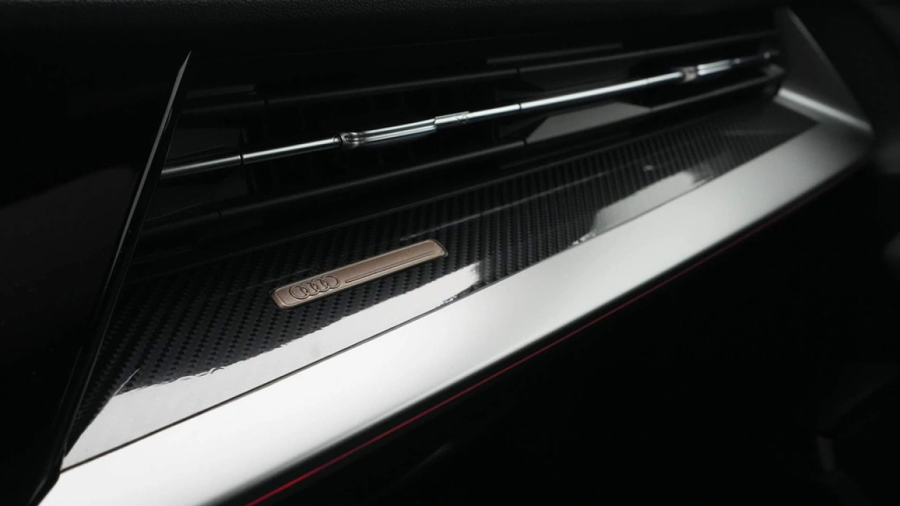 Audi A3 Sportback 45 TFSI e S edition Competition