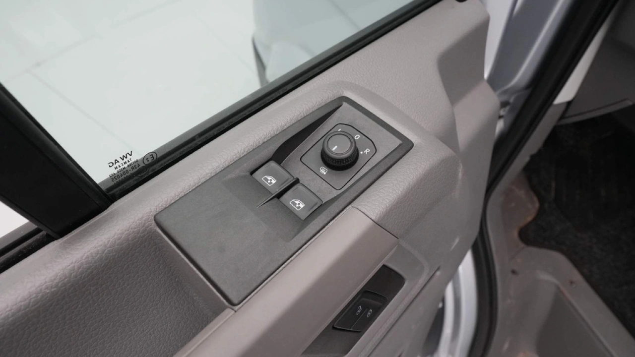 VW Bedrijfswagens Crafter 30 2.0 TDI L3H3