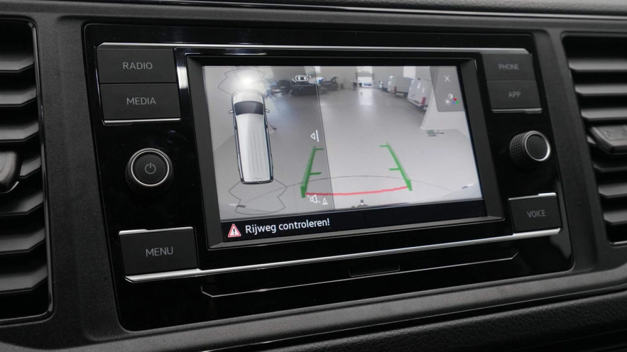 VW Bedrijfswagens Crafter 30 2.0 TDI L3H3