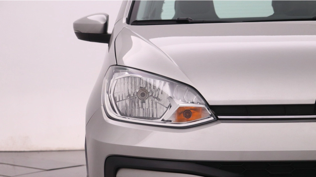 Volkswagen up! 1.0 60pk BMT High Up / Airco / PDC / Cruise