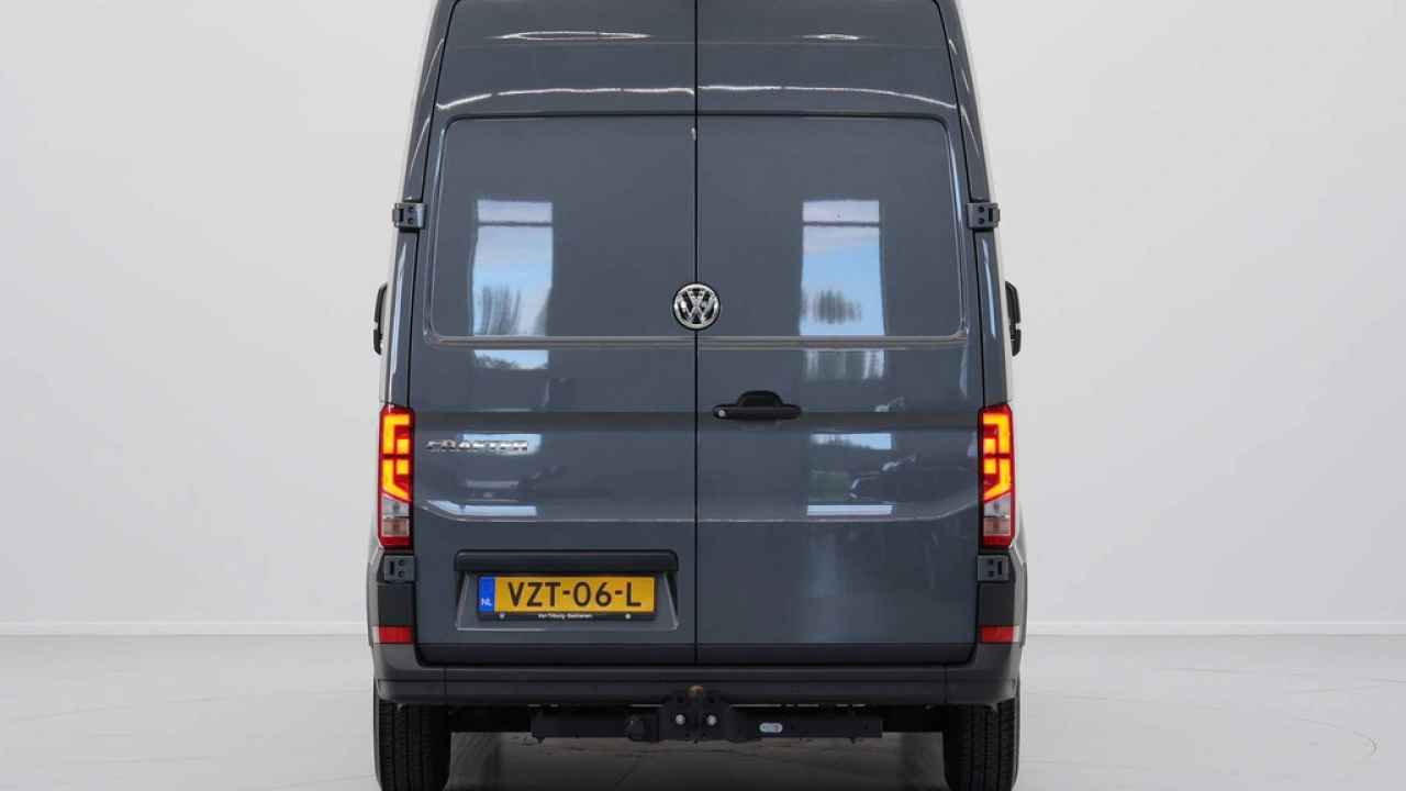 VW Bedrijfswagens Crafter 30 2.0 TDI L3H3