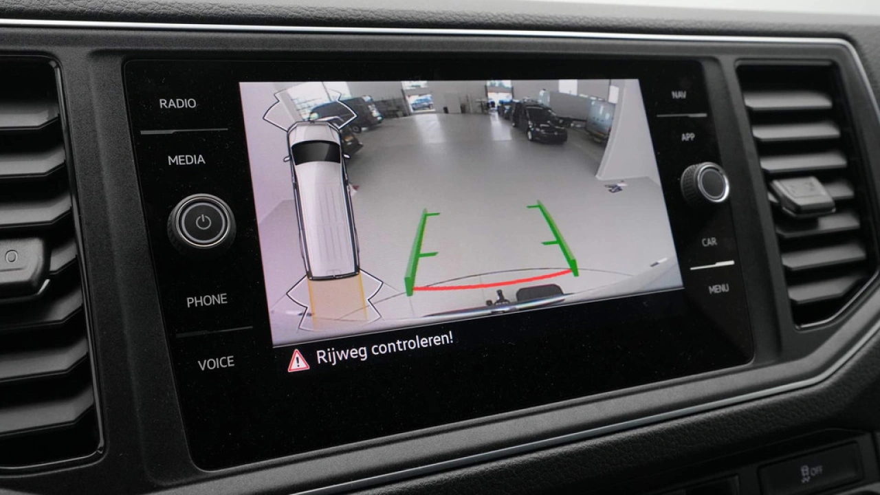 VW Bedrijfswagens Crafter 35 2.0 TDI 177pk DSG L3H3 Exclusive
