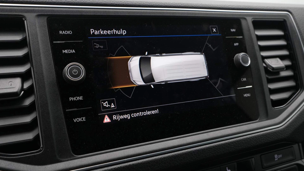 VW Bedrijfswagens Crafter 35 2.0 TDI 177pk DSG L3H3 Exclusive