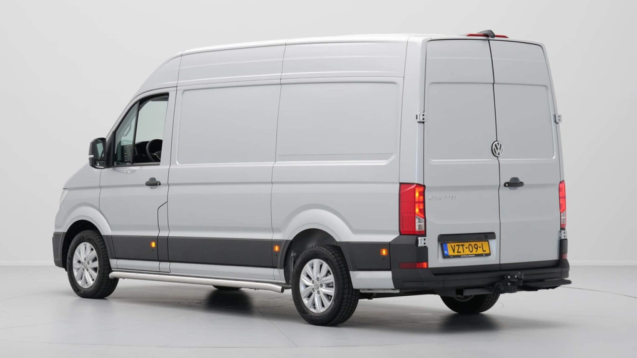 VW Bedrijfswagens Crafter 35 2.0 TDI 177pk DSG L3H3 Exclusive