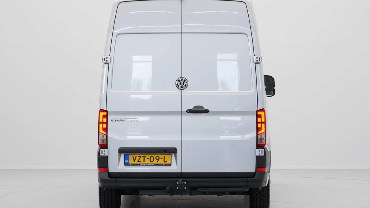 VW Bedrijfswagens Crafter 35 2.0 TDI 177pk DSG L3H3 Exclusive