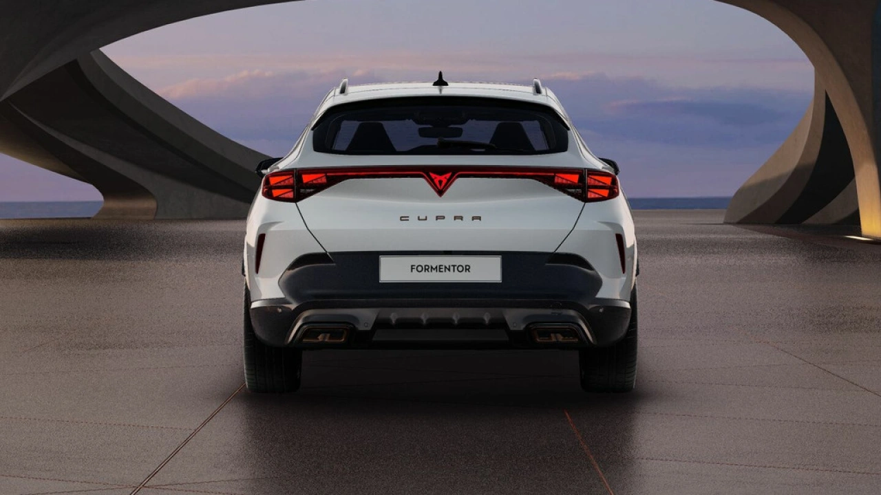 CUPRA Formentor 1.5 TSI e-Hybrid 272 6DSG VZ Performance