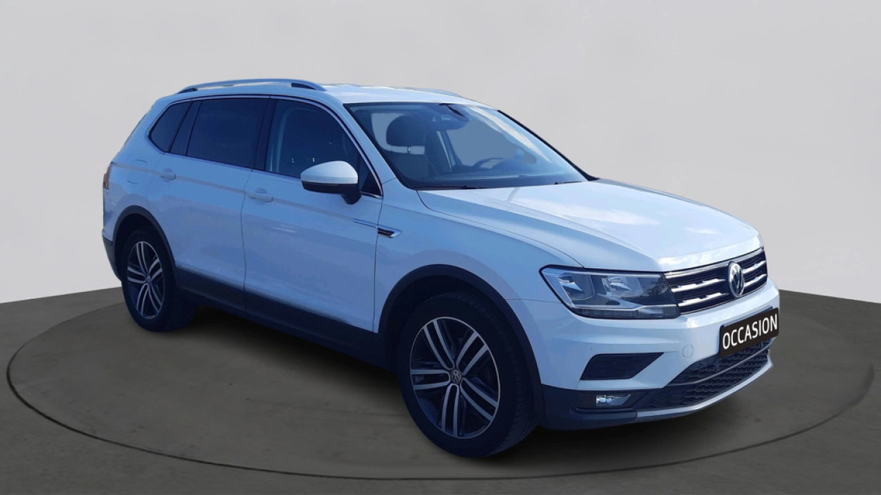 Volkswagen Tiguan Allspace 1.4 TSI DSG Comfortline Business 7pers. | Automaat | Trekhaak