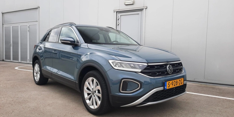 Volkswagen T-Roc 1.5 TSI Life Automaat | Navi | Camera | Trekhaak