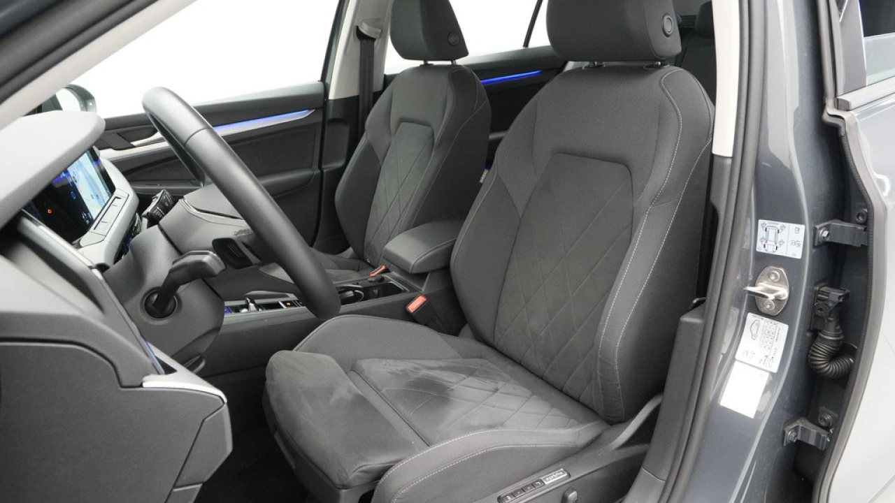 Volkswagen GOLF Variant 1.5 eTSI 130pk DSG Life Business
