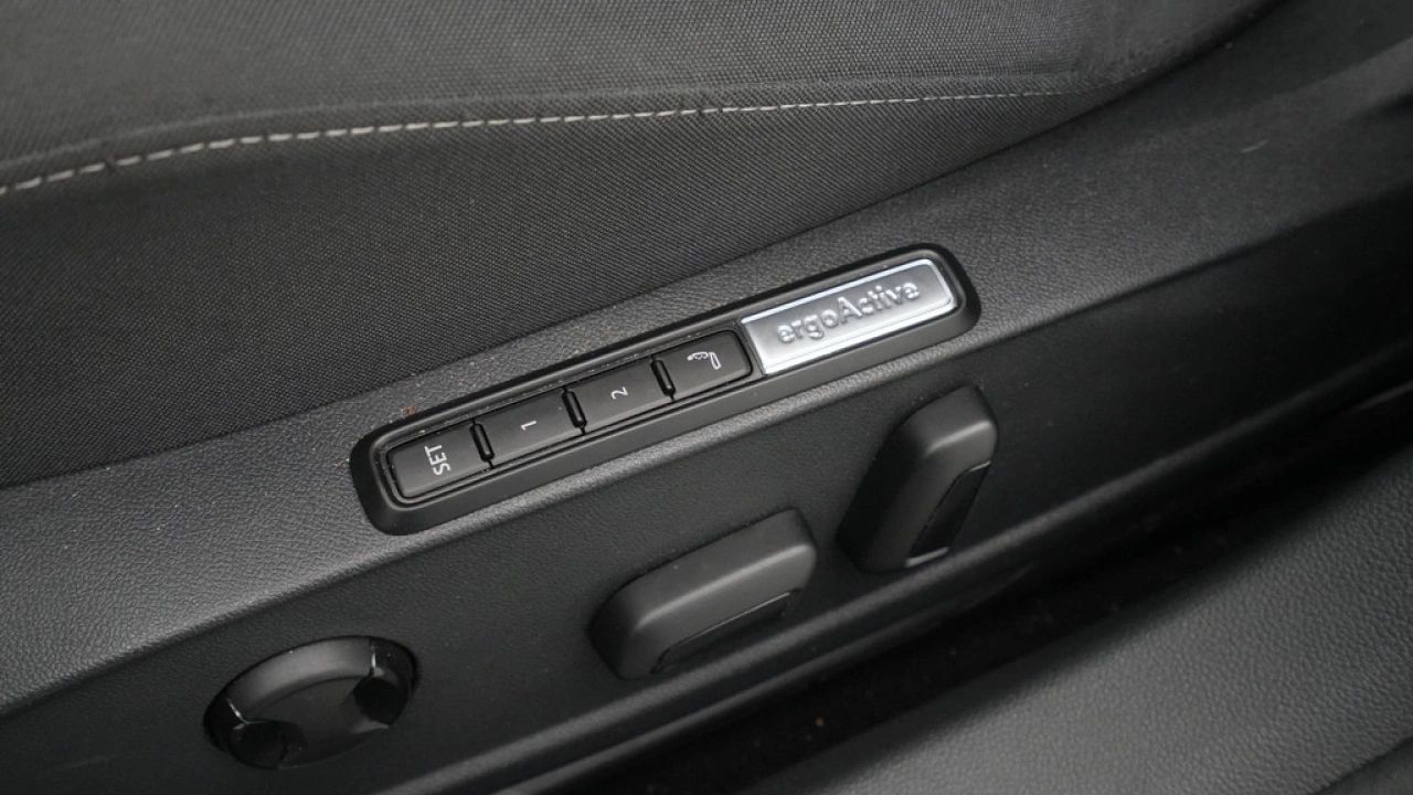 Volkswagen GOLF Variant 1.5 eTSI 130pk DSG Life Business