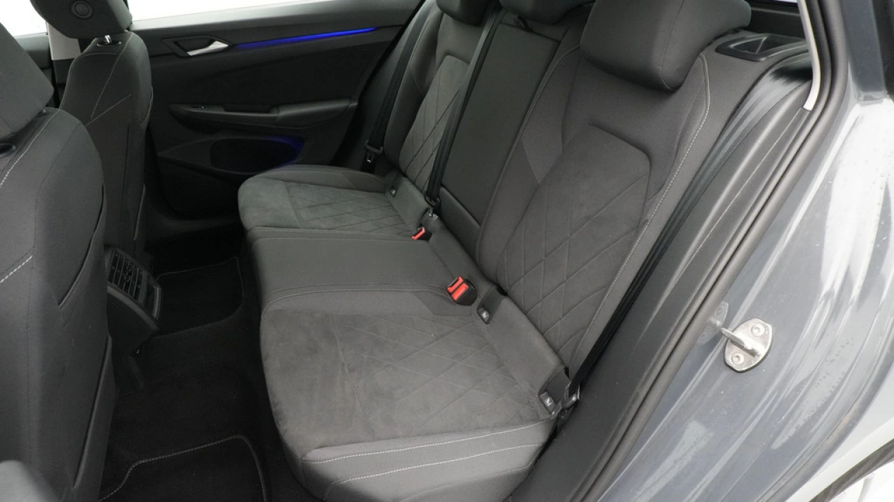 Volkswagen GOLF Variant 1.5 eTSI 130pk DSG Life Business