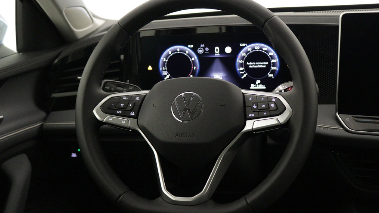 Volkswagen Passat Variant 1.5 eTSI DSG Business