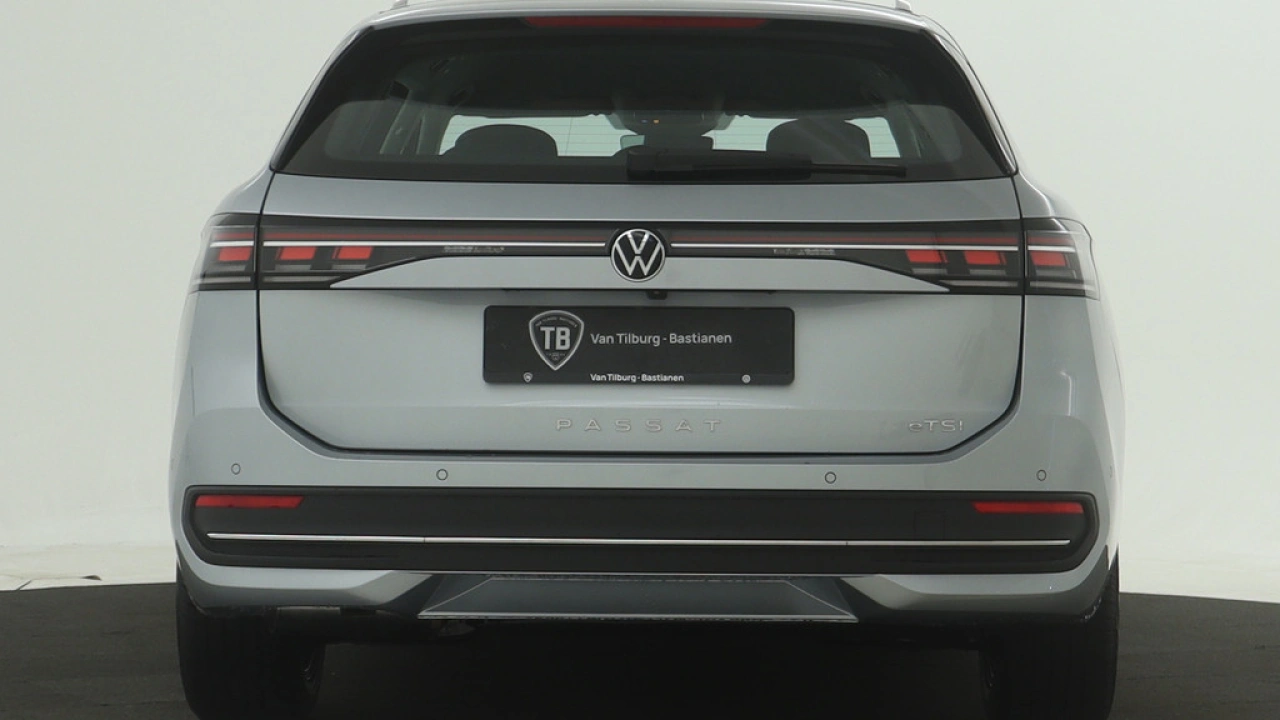 Volkswagen Passat Variant 1.5 eTSI DSG Business