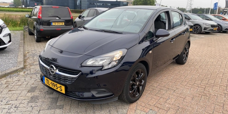 Opel Corsa 1.4 90pk Favourite