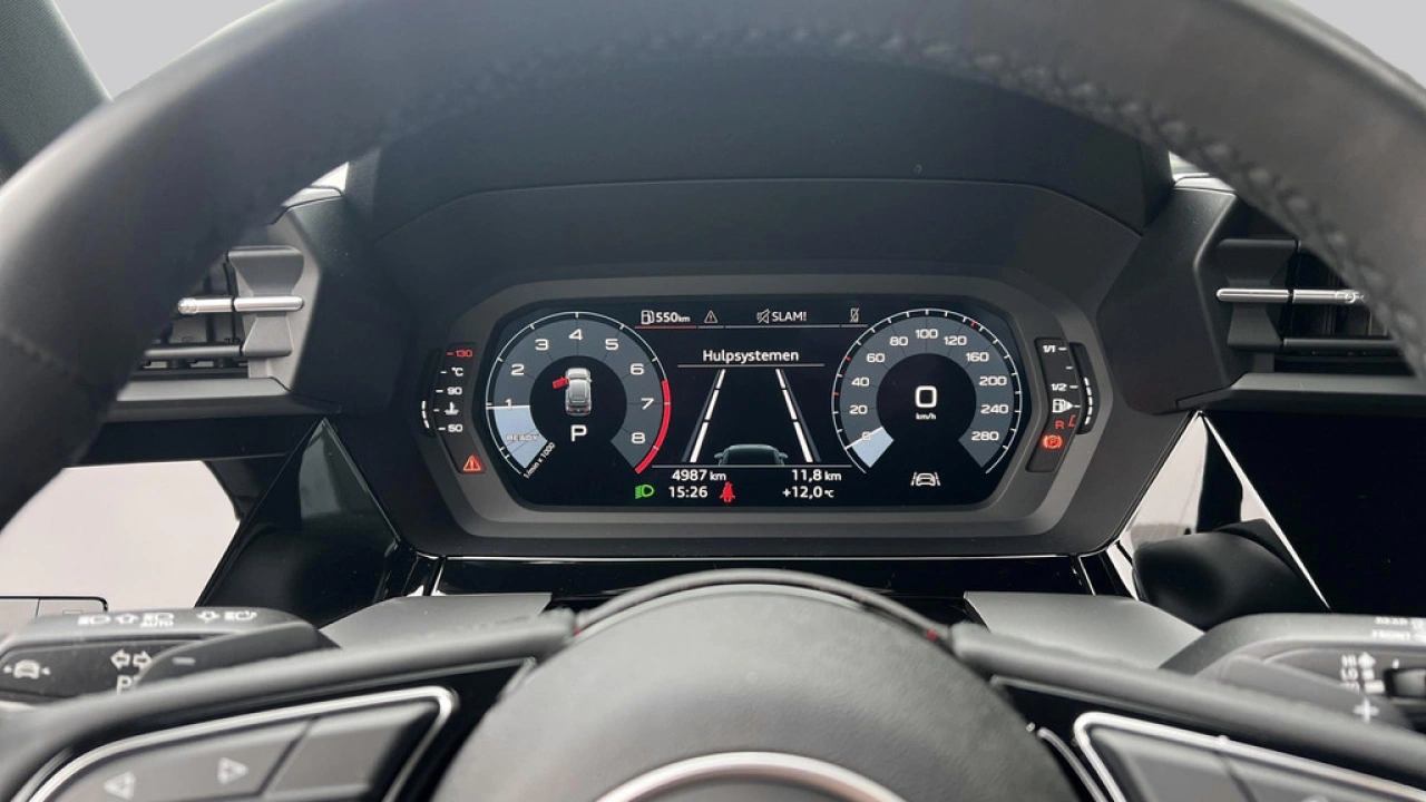 Audi A3 Sportback 30 TFSI 110pk Pro Line / Carplay / DAB+ / Parkeerhulp