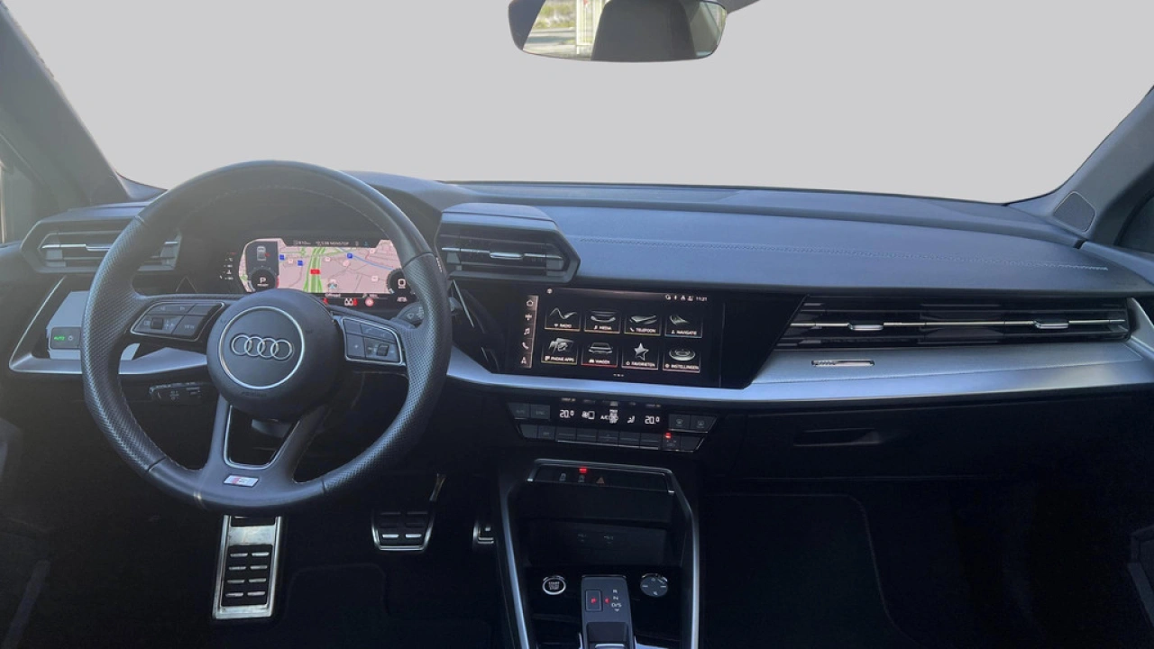 Audi A3 Limousine 30 TFSI 110pk S edition / Full LED / DAB+ / Carplay