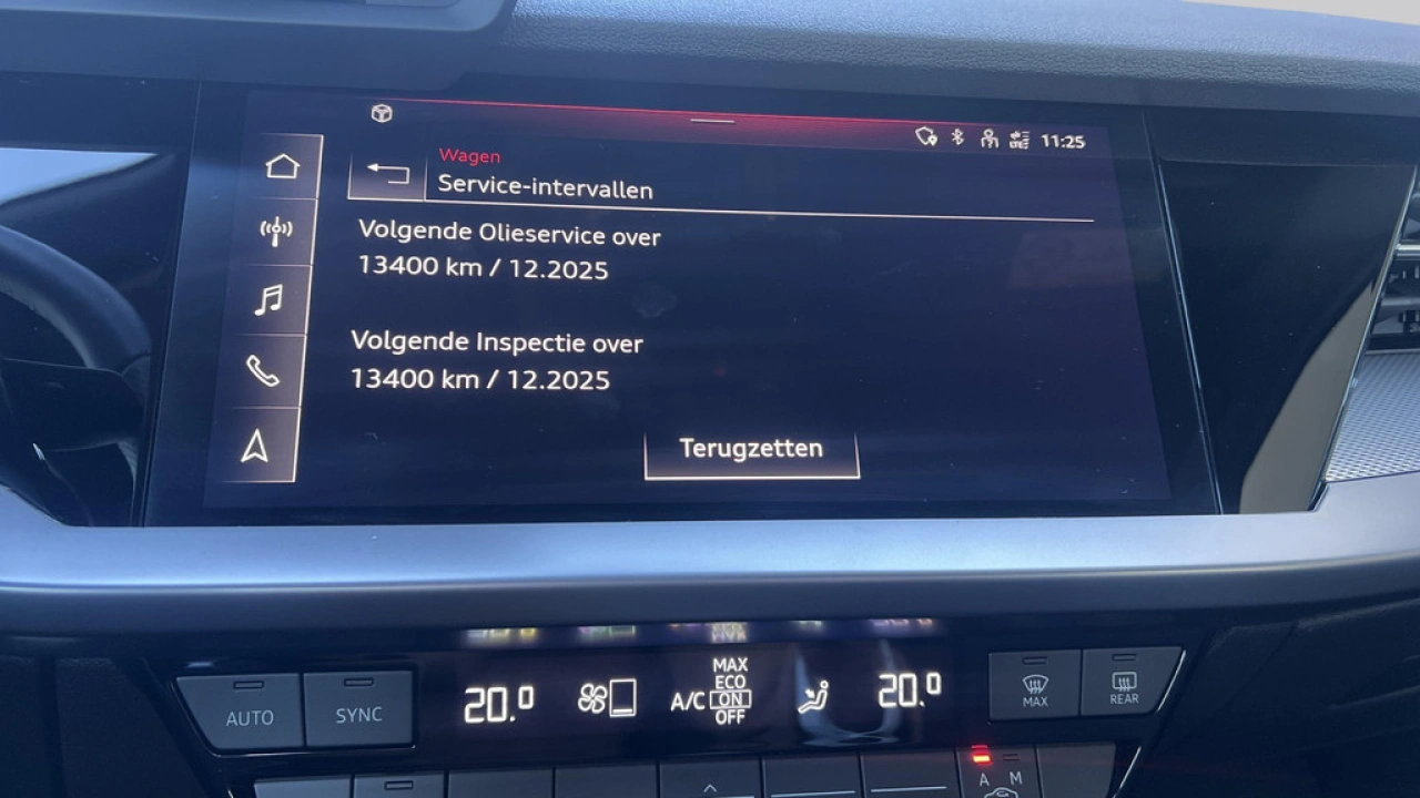 Audi A3 Limousine 30 TFSI 110pk S edition / Full LED / DAB+ / Carplay