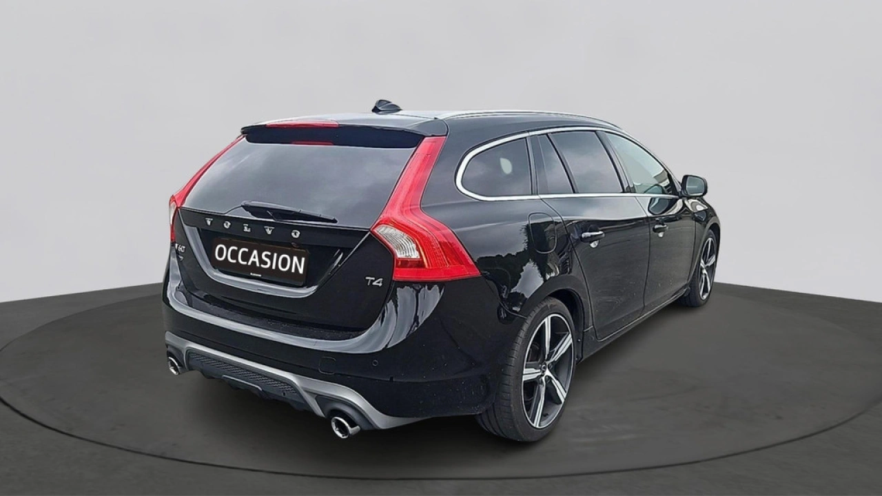 Volvo V60 2.0 T4 190pk Business Sport