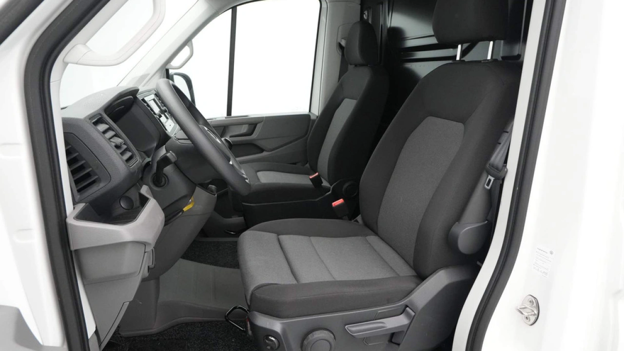 VW Bedrijfswagens Crafter 30 2.0 TDI L3H3