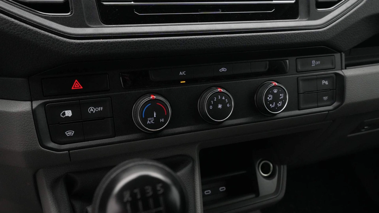 VW Bedrijfswagens Crafter 30 2.0 TDI L3H3