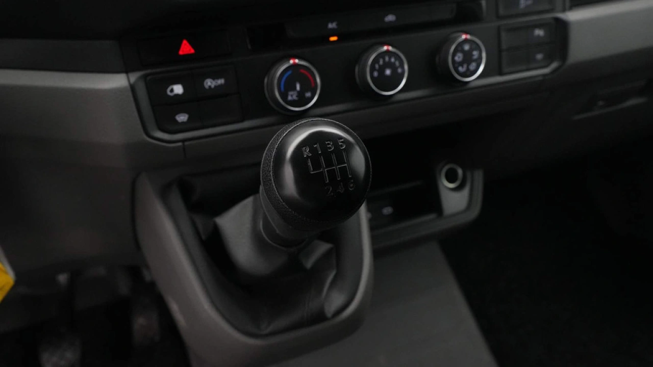 VW Bedrijfswagens Crafter 30 2.0 TDI L3H3