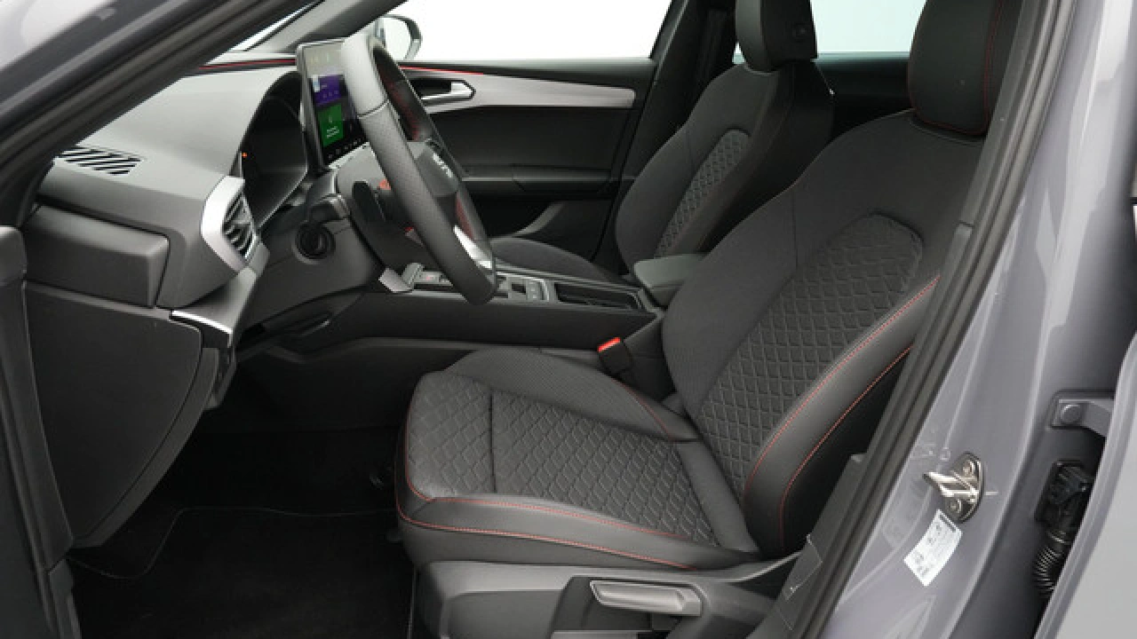 SEAT Leon Sportstourer FR Business - eHybrid