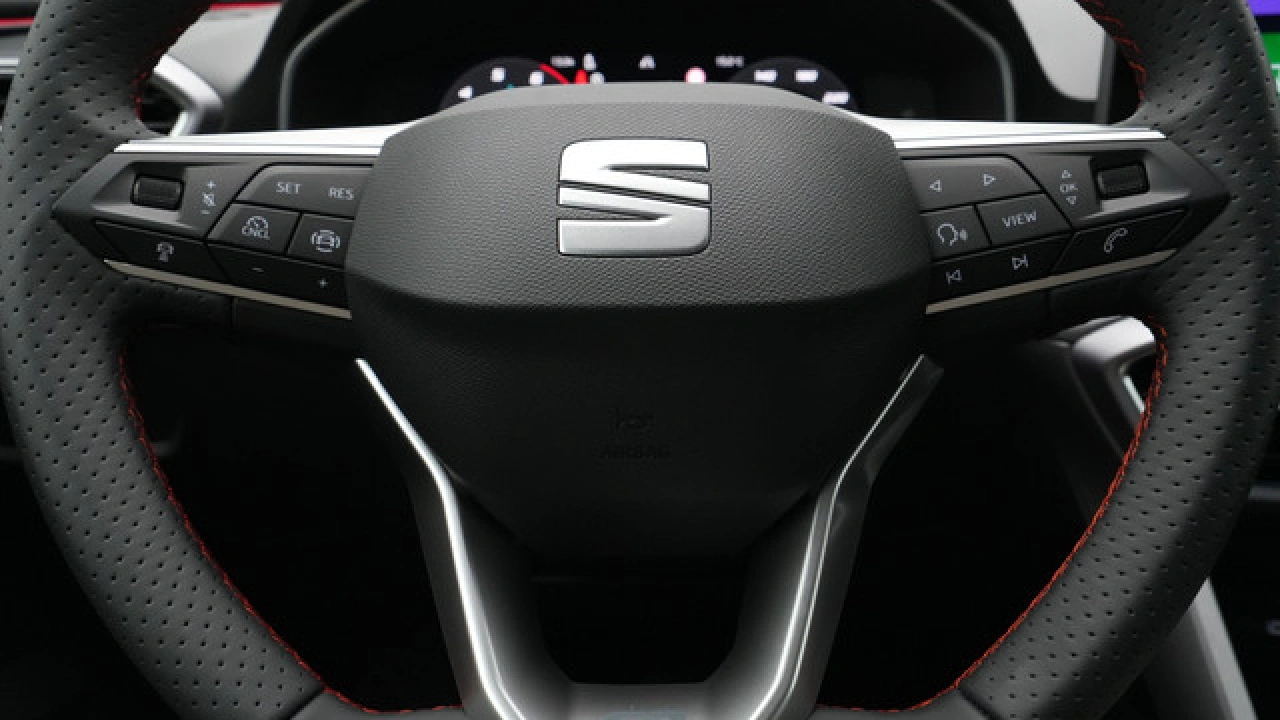 SEAT Leon Sportstourer FR Business - eHybrid