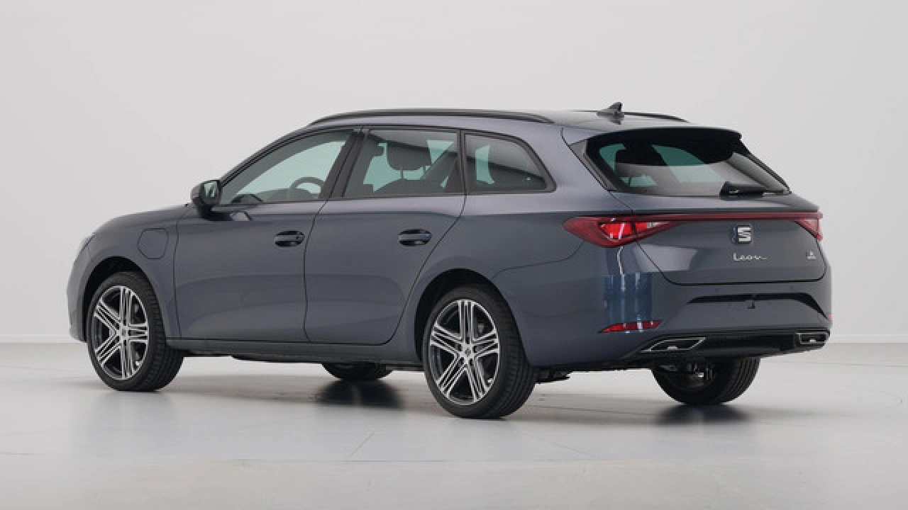 SEAT Leon Sportstourer FR Business - eHybrid