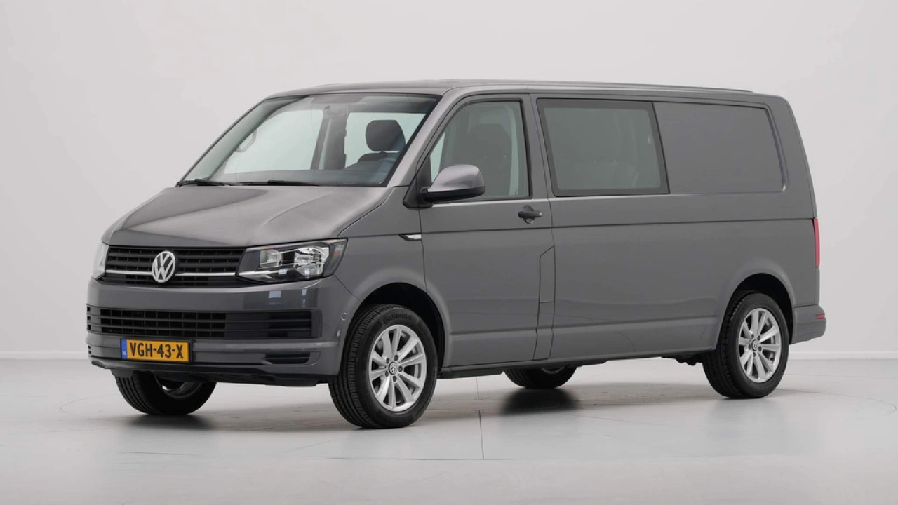 VW Bedrijfswagens Transporter 2.0 TDI 102pk L2H1 DC